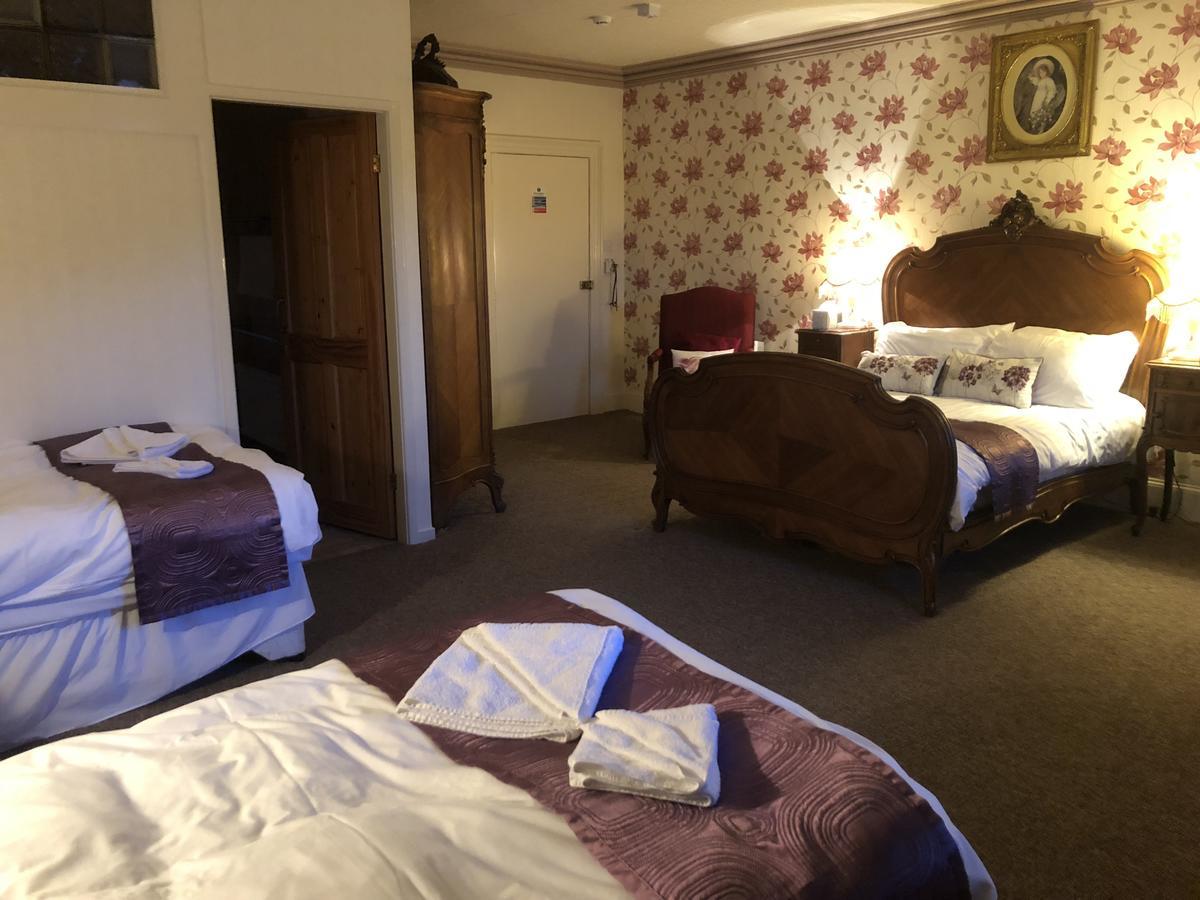The Oakeley Arms Hotel Maentwrog Exterior photo